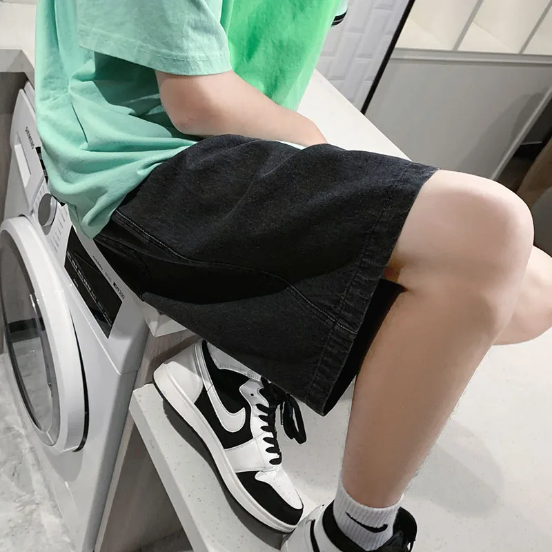 2025 New American retro short men's wide leg jeans Y2k Gothic washed loose straight leg casual men's denim shorts sports pants 2025 New American retro short men's wide leg jeans Y2k Gothic washed loose straight leg casual men's denim shorts sports pants